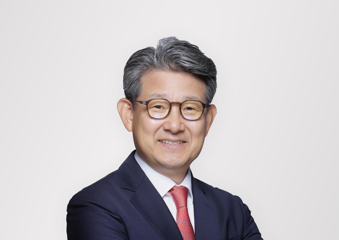 Yoo Shin Kim, Vice Chairman (CEO) of OCI Company Ltd.